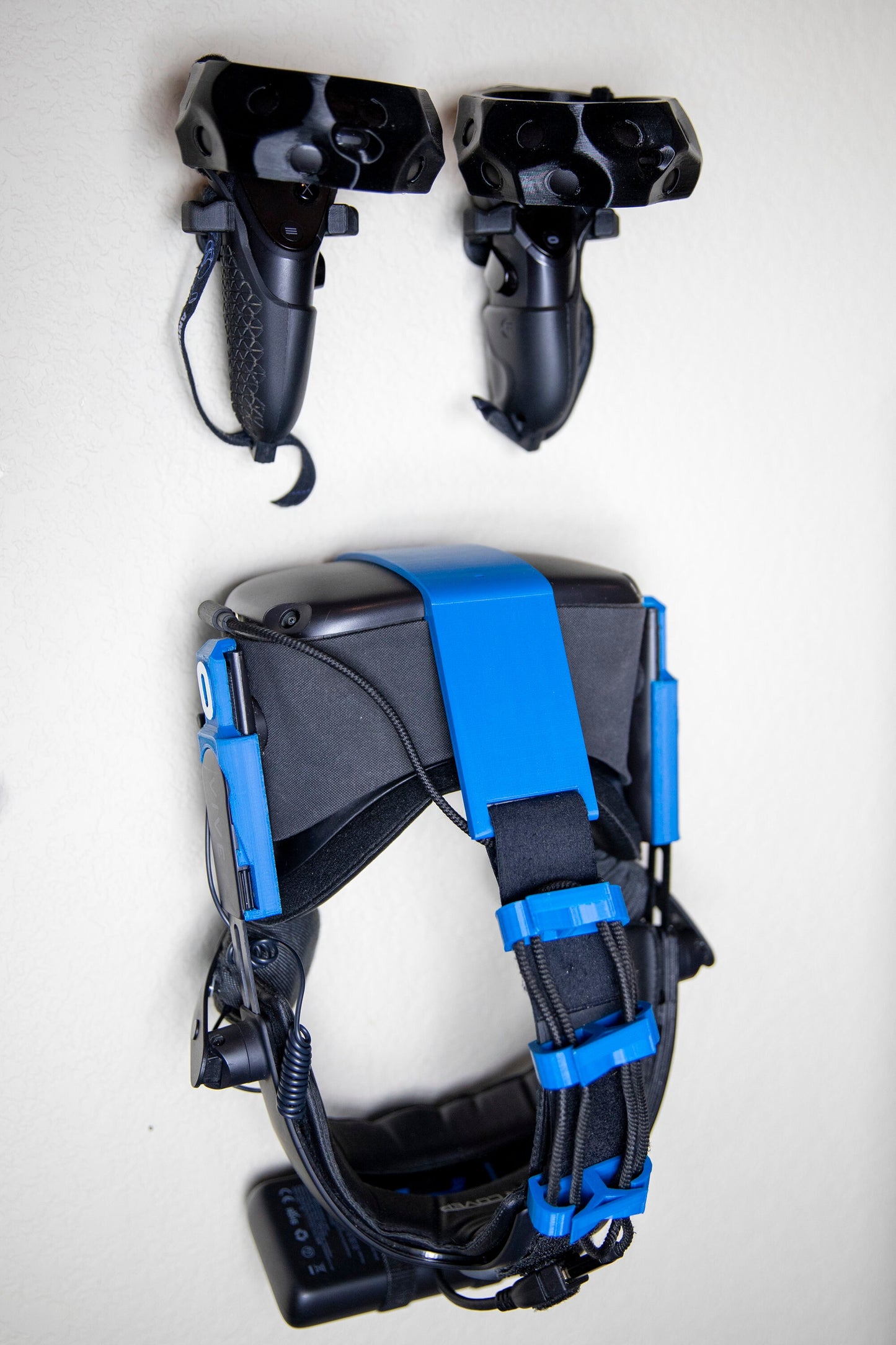 Meta Quest 1/Quest 2 wall mount. Includes a 1 Year Warranty!