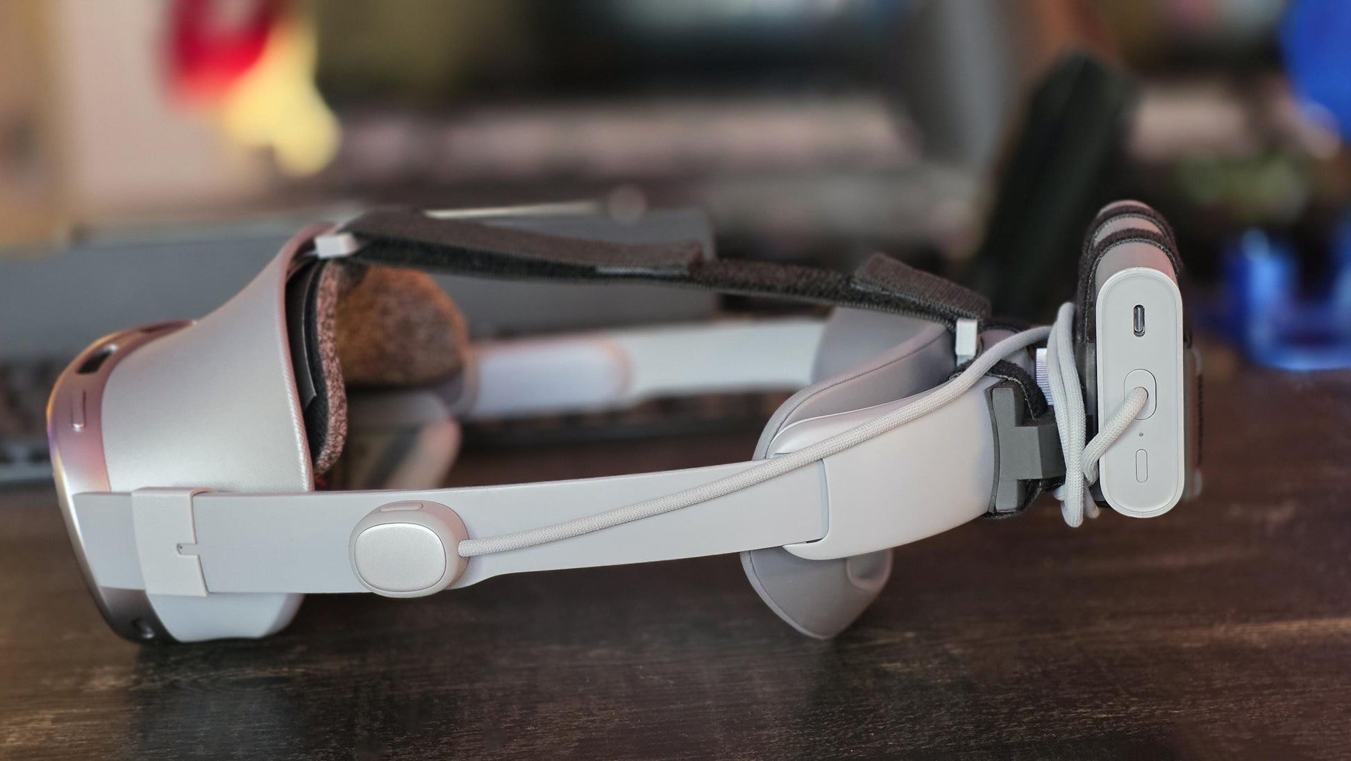 Samsung Galaxy XR Head Strap Battery Mount